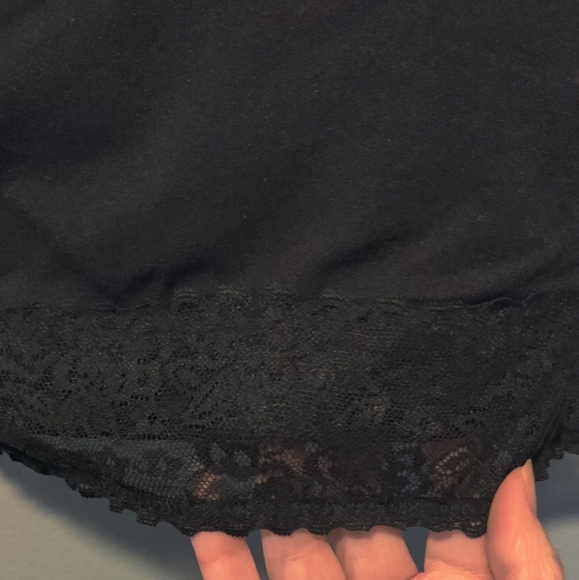 Lightly Lined Lace Bralette - Picture 5 of 9